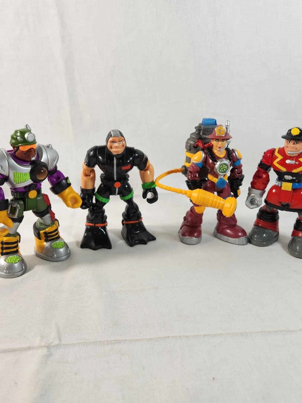 Mattel Fisher Price Vintage Rescue Heroes Lot of 4 Figures 6 Inches 1999-2001